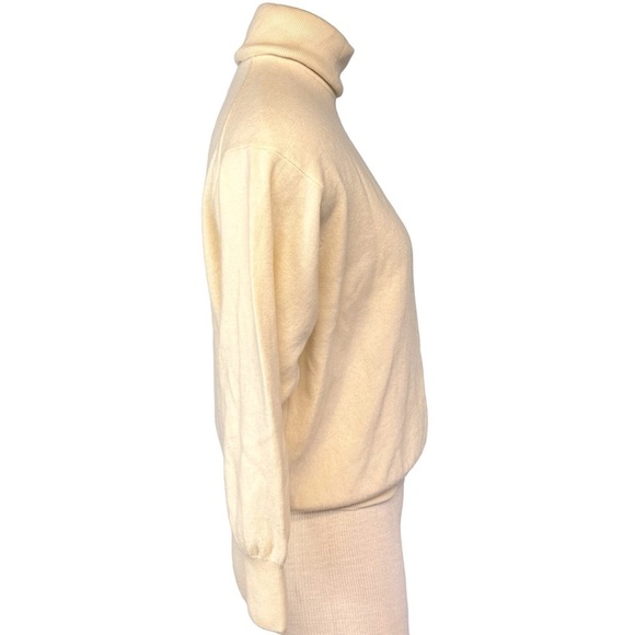 Burberrys Vintage Cropped Merino Wool Turtleneck Sweater Jumper Women M in Cream - Picture 4 of 7